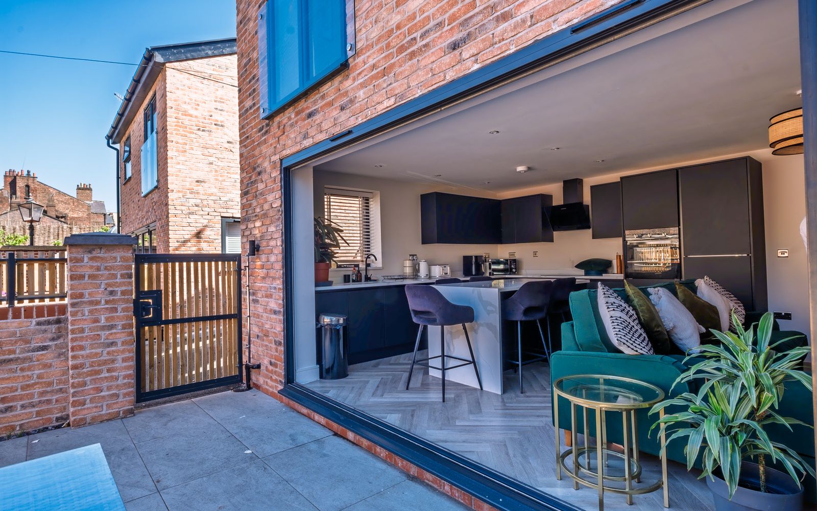 Managed property with outside space